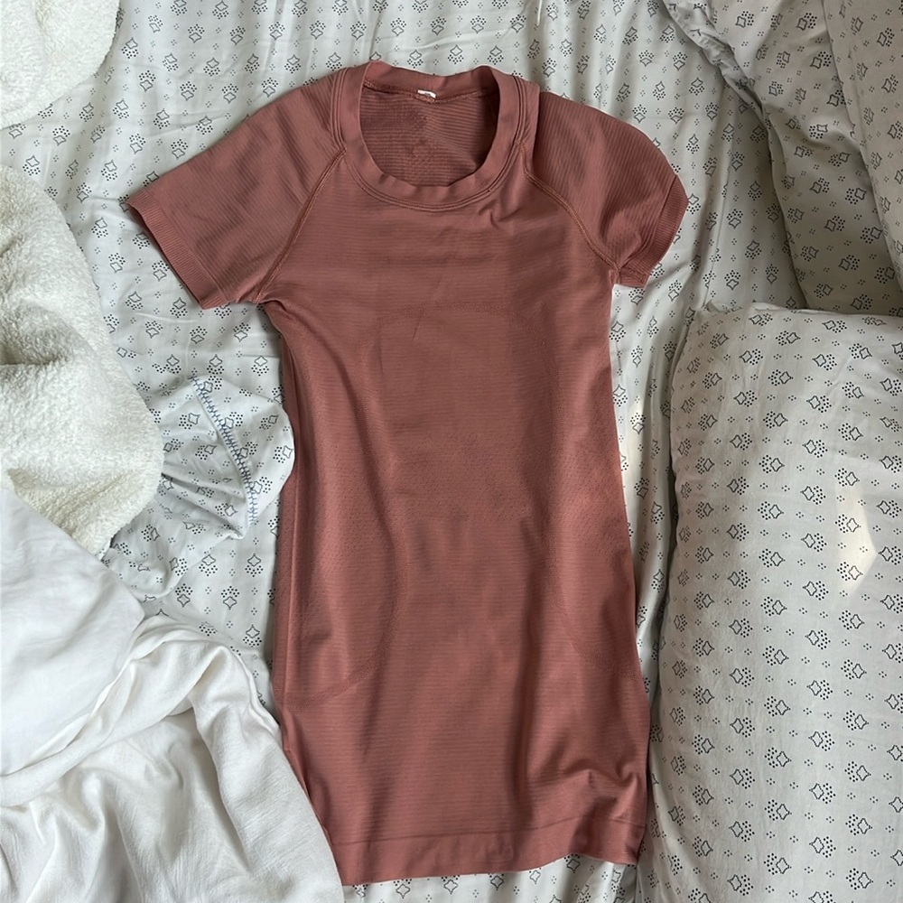 lululemon swifltly tech